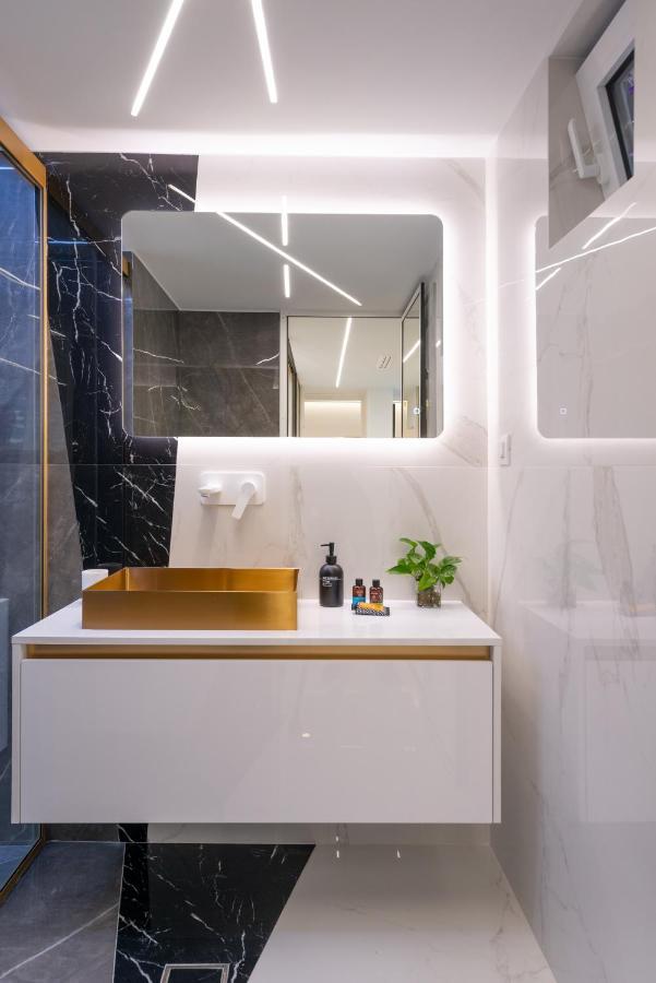 H Experience Spectacular Rooftop Loft Ираклион Экстерьер фото